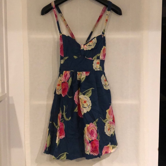 Floral Sweetheart Dress with Pockets - Picture 1 of 4